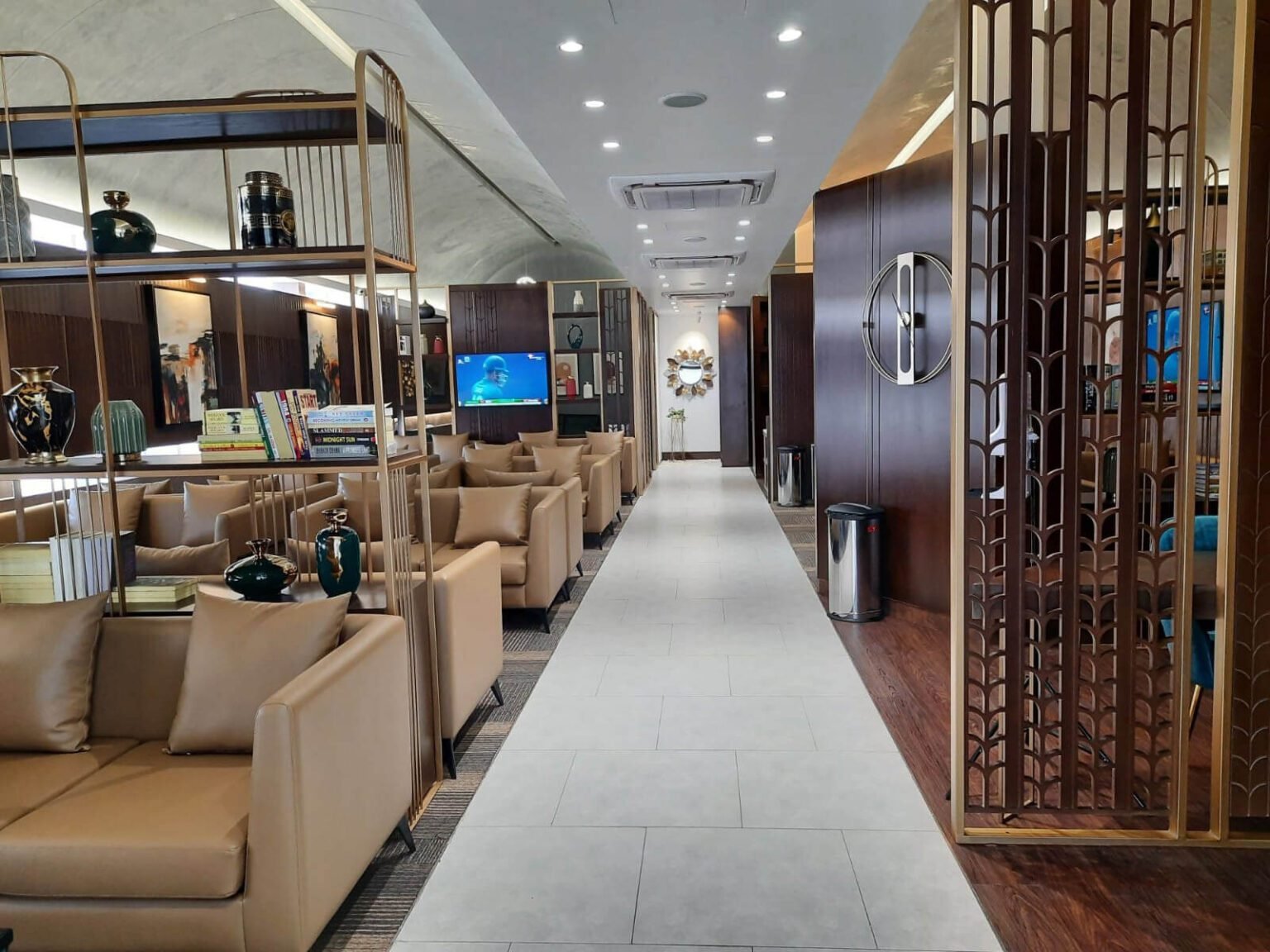 Domestic-UCB-Lounge-Dhaka-4-1536x1152